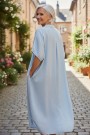 Lyseblå halvlang viskosekjole thumbnail