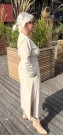 Beige kjole m legg thumbnail