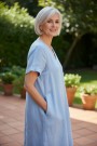 Lyseblå LINkjole m belte thumbnail