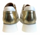 Hvit og gull sneakers thumbnail
