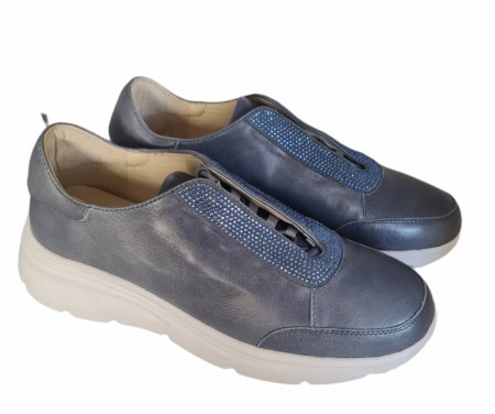 Jeansblå sneakers med stener