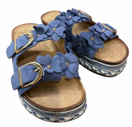 Blå sandaler m matchende blomster