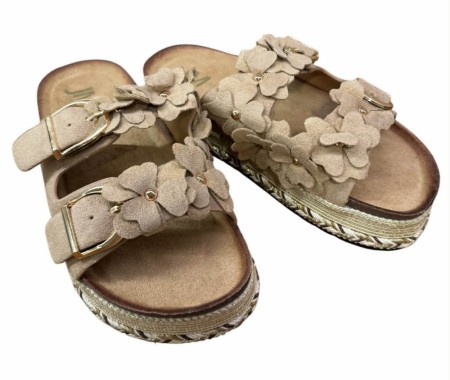 Beige sandal m matchende blomster
