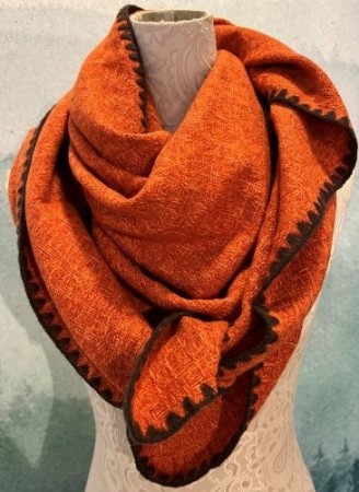 Orange trekantskjerf