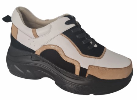 Delikat sneakers i sort, hvit og gull