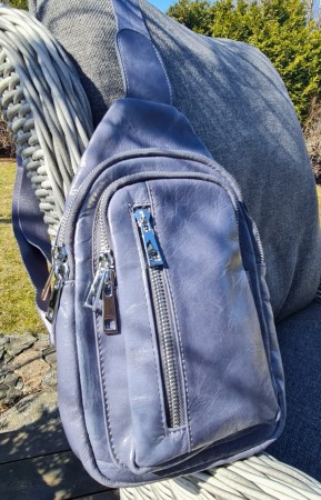 Jeansblå skinn crossover