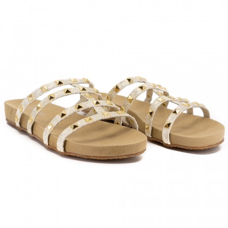 Sandal med gull mønster