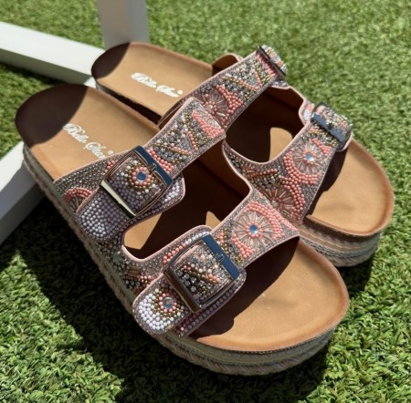 Svakt rosa sandal