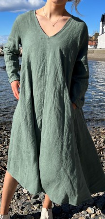 Lang v-halset kjole, grønn
